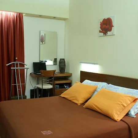 Golden Sun Apartmán
